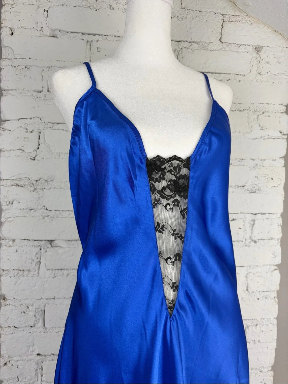 Delicates VTG Royal Blue Satin Black Lace Midi Slip Lingerie Nightie Dress Large - Picture 3 of 10
